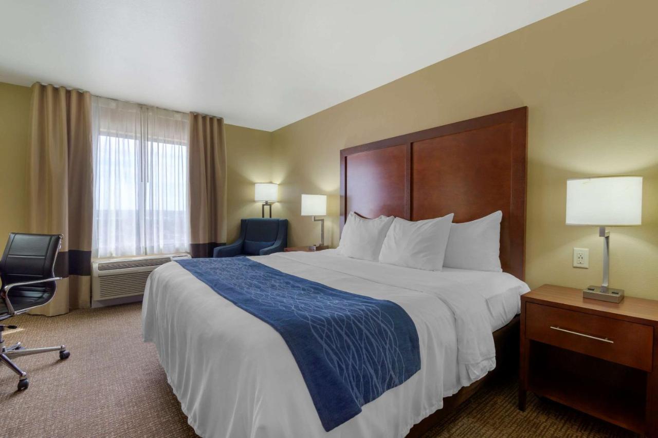 Comfort Inn & Suites Mandan - Bismarck Eksteriør billede