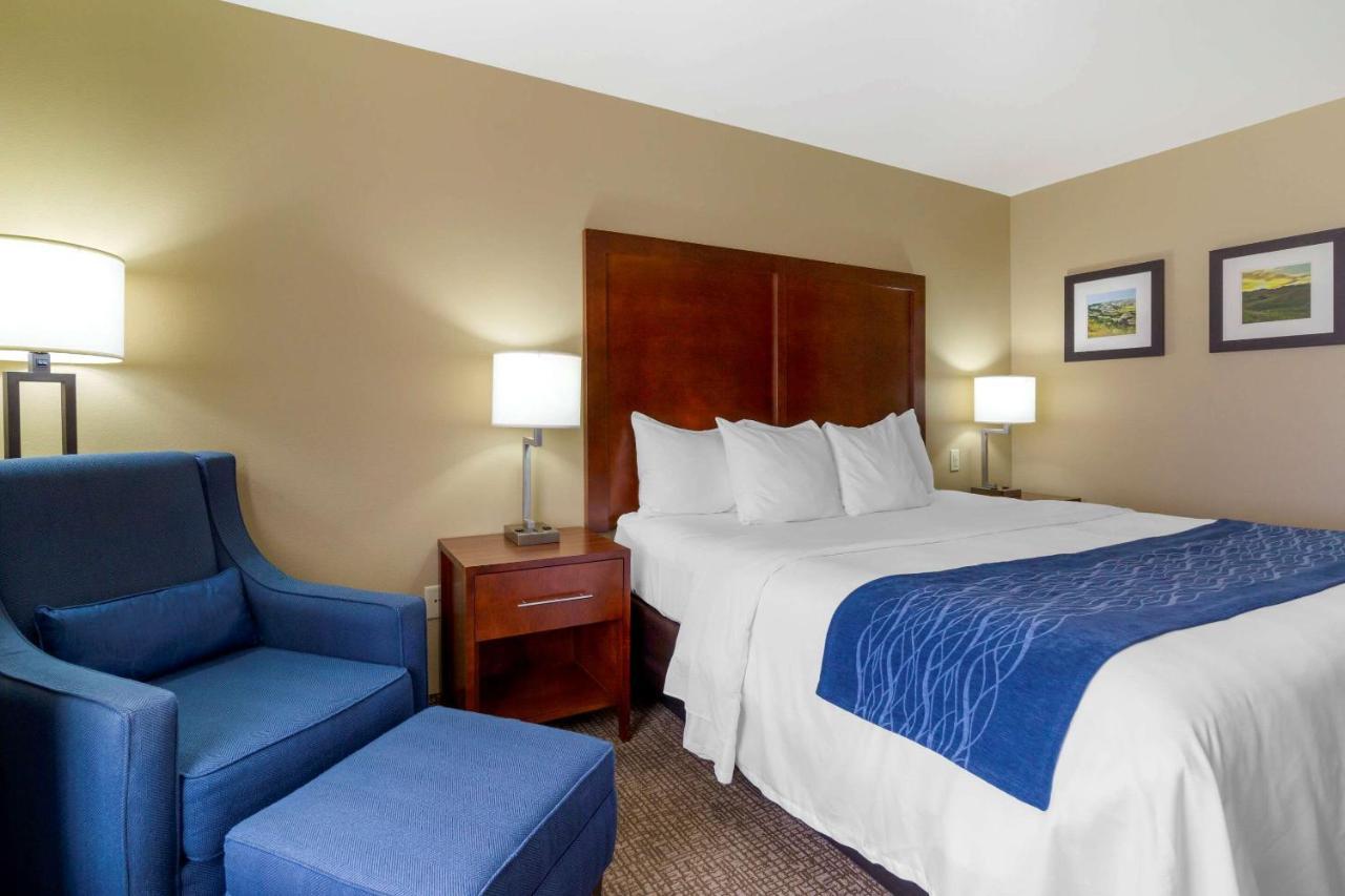 Comfort Inn & Suites Mandan - Bismarck Eksteriør billede