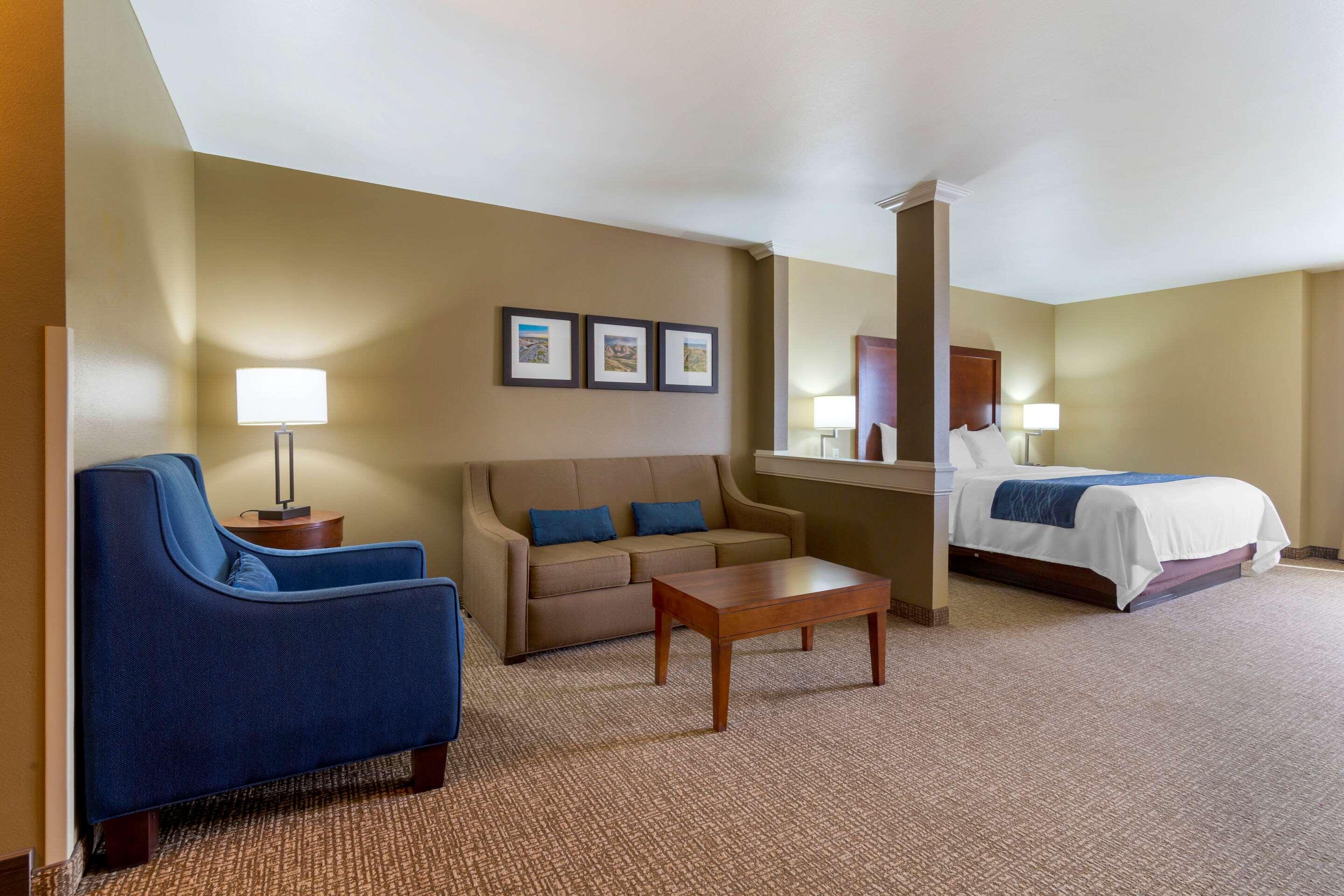Comfort Inn & Suites Mandan - Bismarck Eksteriør billede