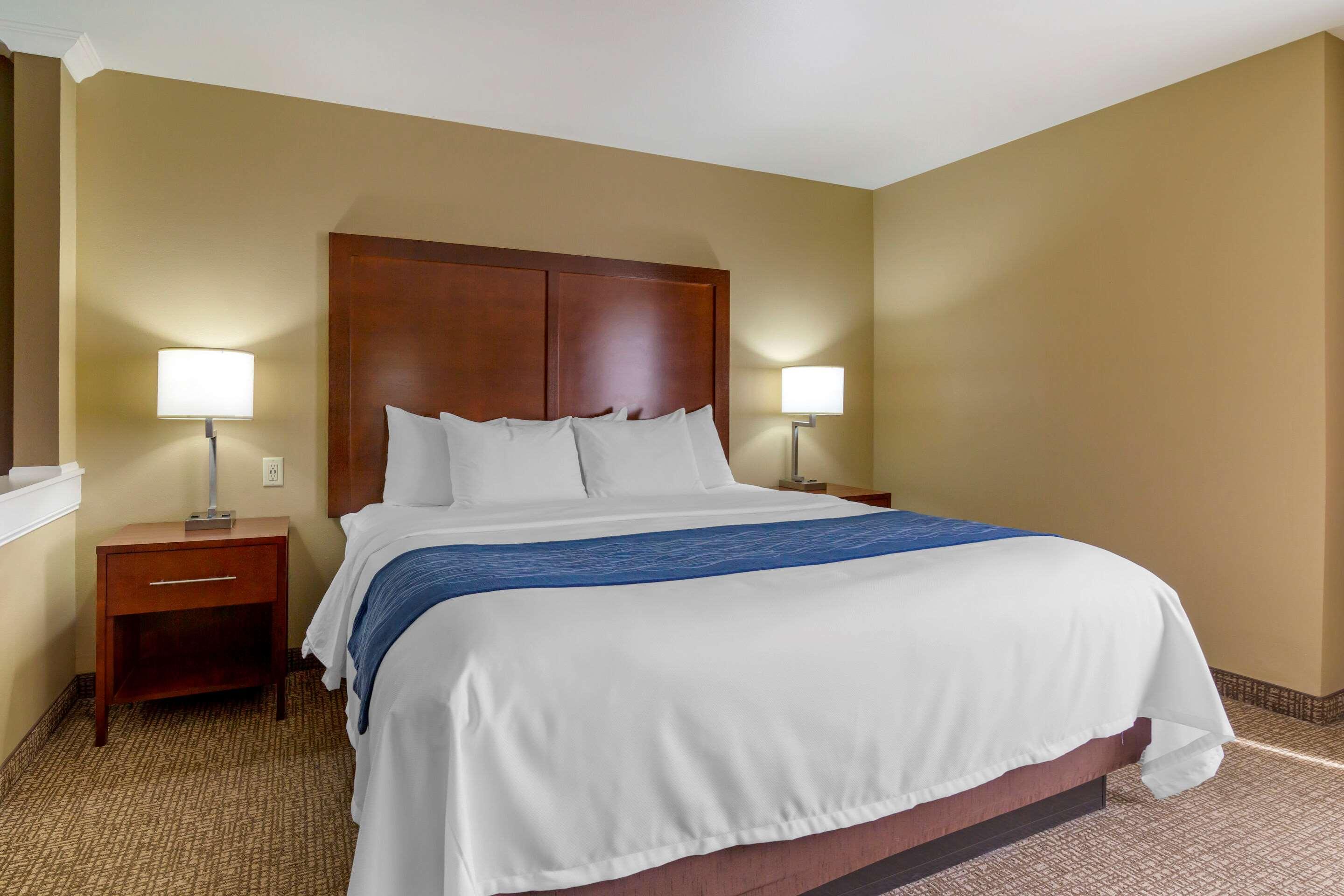 Comfort Inn & Suites Mandan - Bismarck Eksteriør billede