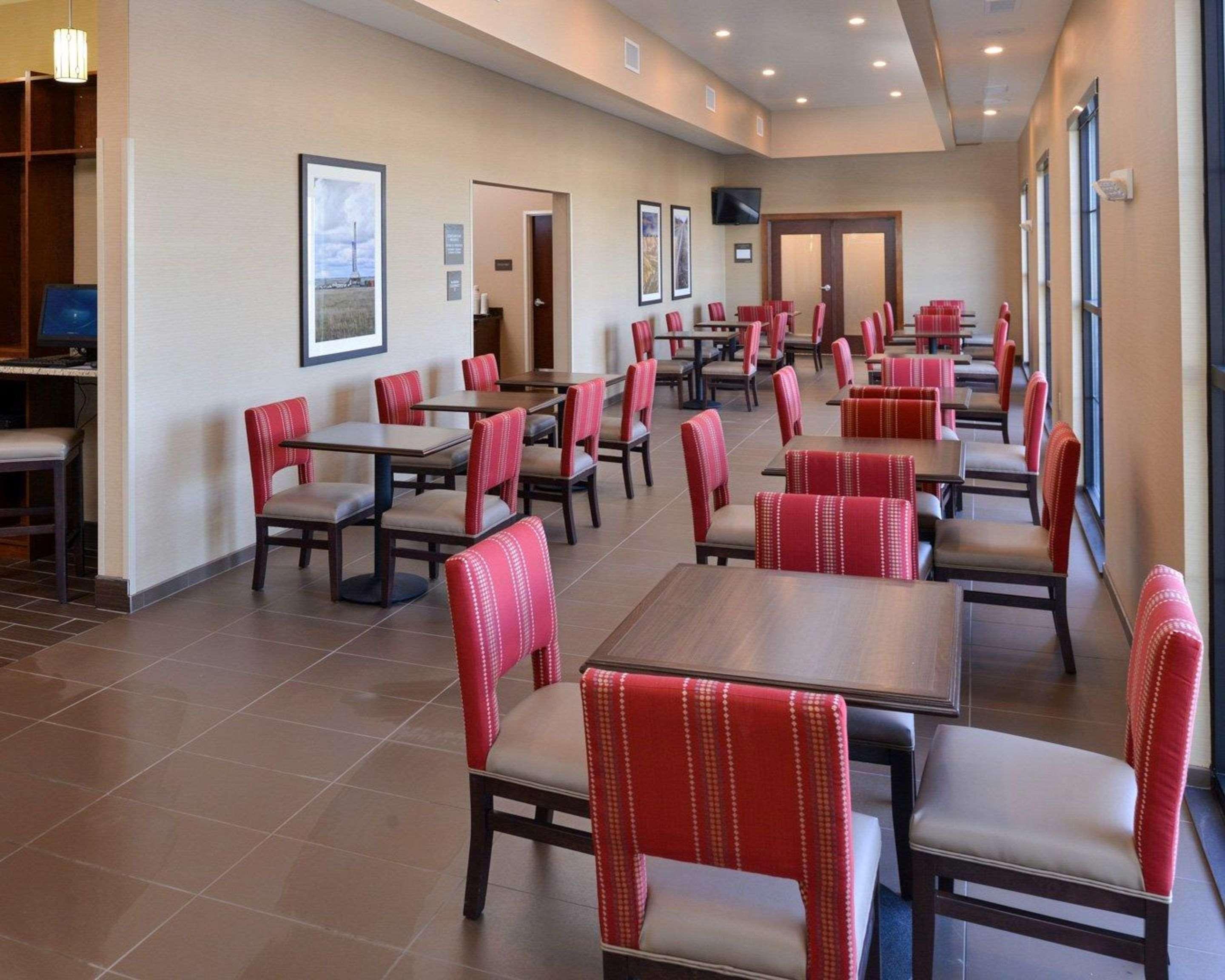 Comfort Inn & Suites Mandan - Bismarck Eksteriør billede