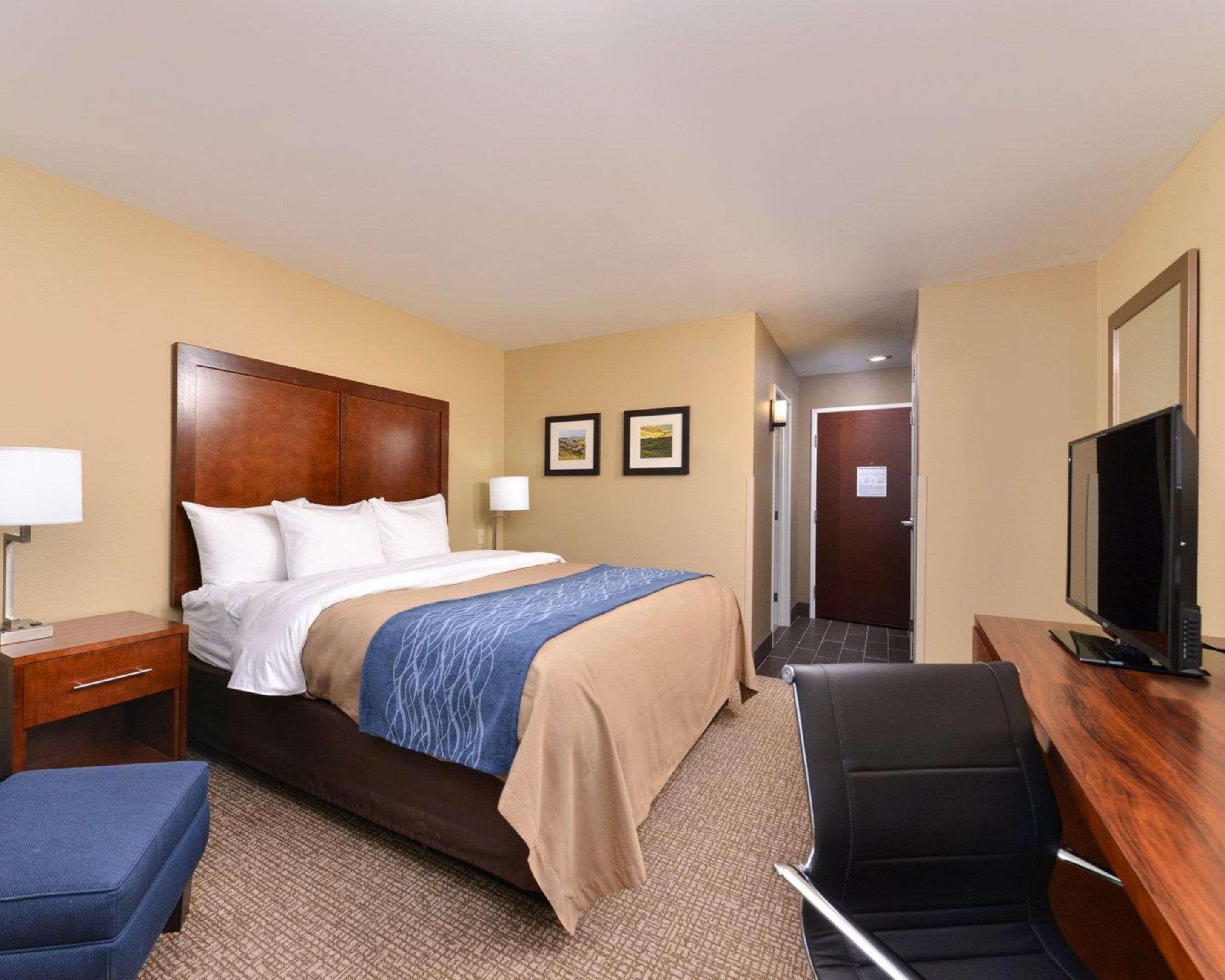 Comfort Inn & Suites Mandan - Bismarck Eksteriør billede